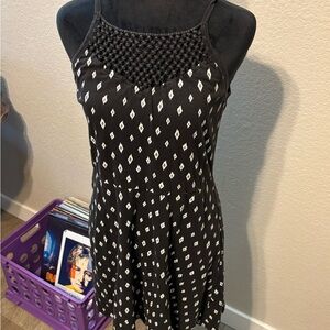 Chic Black and White Patterned Dress